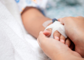 Μάχη για να κρατηθεί στη ζωή το 3χρονο κοριτσάκι – Ολονύχτιο χειρουργείο