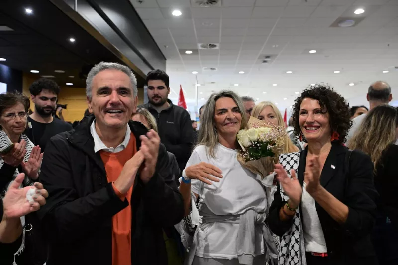 Επαναπατρισμός των 27