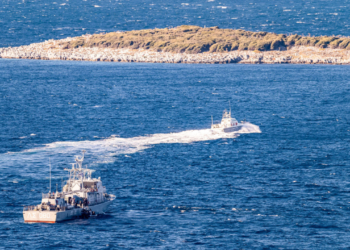 Ναυάγιο με μετανάστες στη Λέσβο – Νεκρή μία γυναίκα, διασώθηκαν 17 άτομα