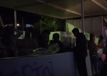 Νυχτερινές αφίξεις μεταναστών νότια του Ηρακλείου – Δείτε φωτογραφίες