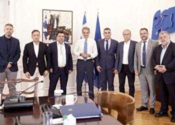 Ο Γιάννης Μαλανδράκης στη διυπουργική σύσκεψη υπό τον Κυριάκο Μητσοτάκη