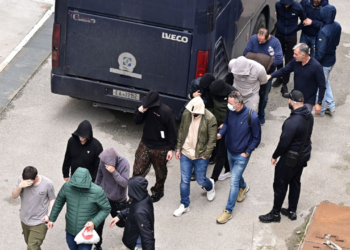 ΟΠΕΚΕΠΕ: Απολογούνται οι πρώτοι κατηγορούμενοι - «Έπεσα θύμα λογιστή και μεσίτη», ισχυρίστηκε 27χρονη