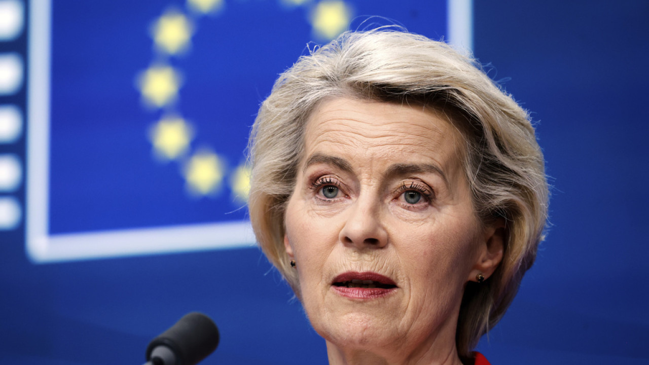 Ούρσουλα φον ντερ Λάιεν: Αντιμέτωπη με 2 προτάσεις μομφής στο Ευρωπαϊκό Κοινοβούλιο