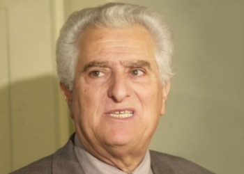 ΠΑΣΟΚ: Με βαθύ σεβασμό αποχαιρετούμε τον Γιώργο Πρασιανάκη