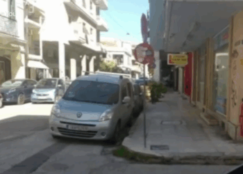 Πάτρα: Ηλικιωμένος καταγγέλλει πως τον χτύπησε οδηγός ταξί, τον εξύβρισε και τον εγκατέλειψε