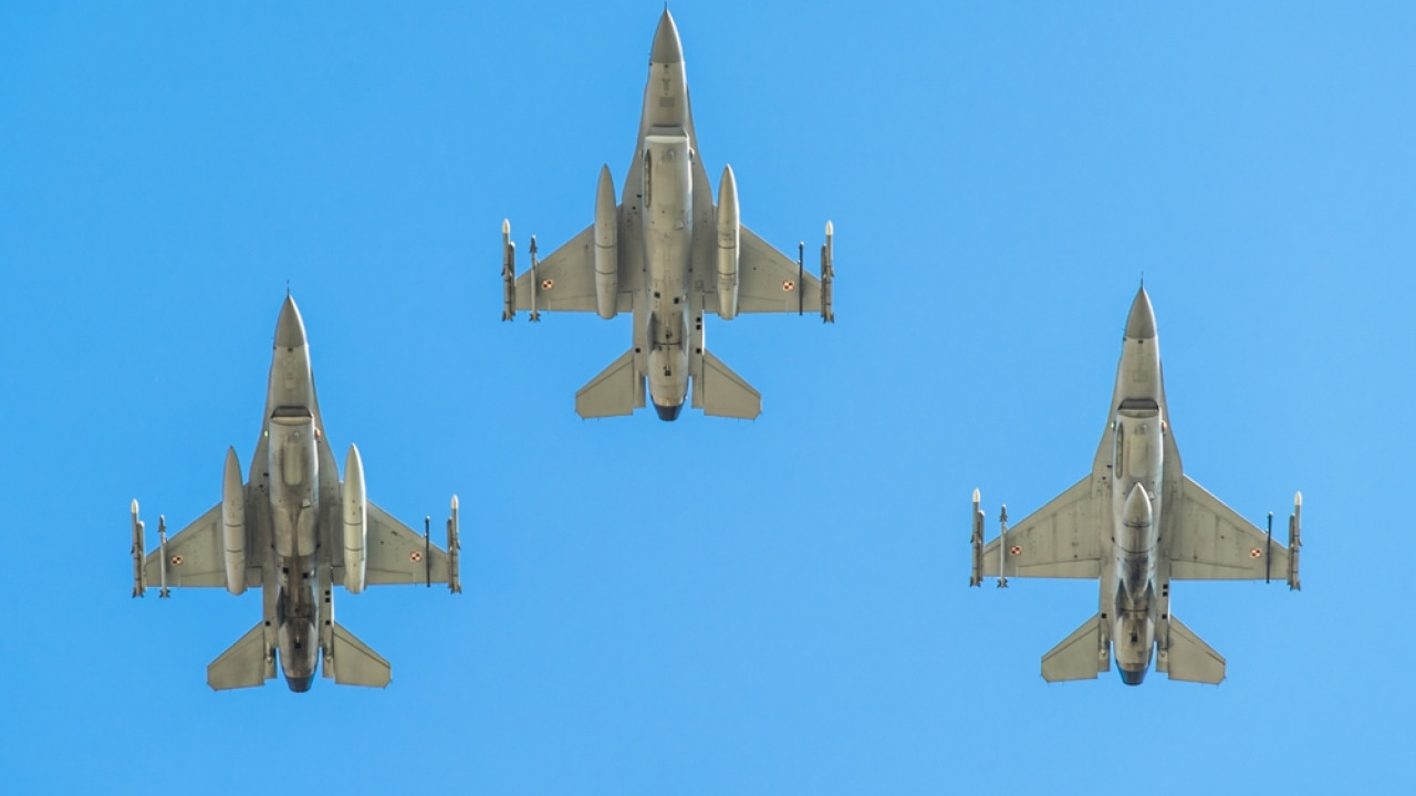 Πολωνία: Ταχεία επιχειρησιακή ανάπτυξη μαχητικών αεροσκαφών, μετά από ρωσικά πλήγματα στην Ουκρανία