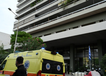 Πτώση 44χρονου από τον πύργο Απόλλων: Άγνωστα τα κίνητρα