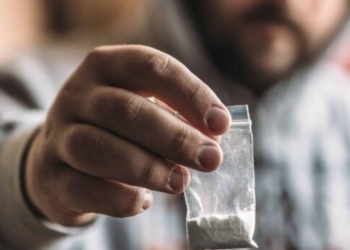 Ρέθυμνο: Χειροπέδες σε τρεις για κοκαΐνη πέρασαν οι αστυνομικοί