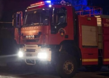 Ρέθυμνο: Η φωτιά στην αποθήκη του εστιατορίου σήμανε συναγερμό