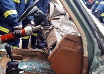 Ρέθυμνο: Σύγκρουση Ι.Χ με αγροτικό στον ΒΟΑΚ – Εγκλωβίστηκε μια γυναίκα!