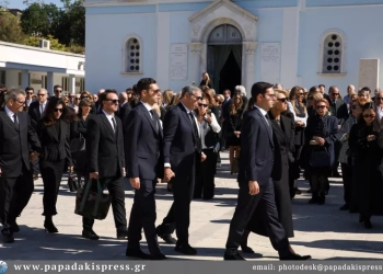 Σε κλίμα οδύνης το τελευταίο «αντίο» στη Μαρίσσα Λαιμού στο Α΄ Νεκροταφείο Αθηνών