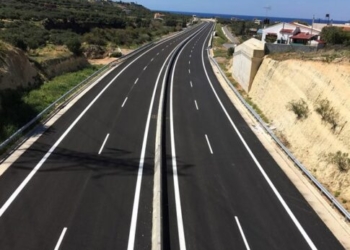 Σκληρή ανακοίνωση του ΠΑΣΟΚ για τις παρατάσεις του ΒΟΑΚ και τις αποζημιώσεις