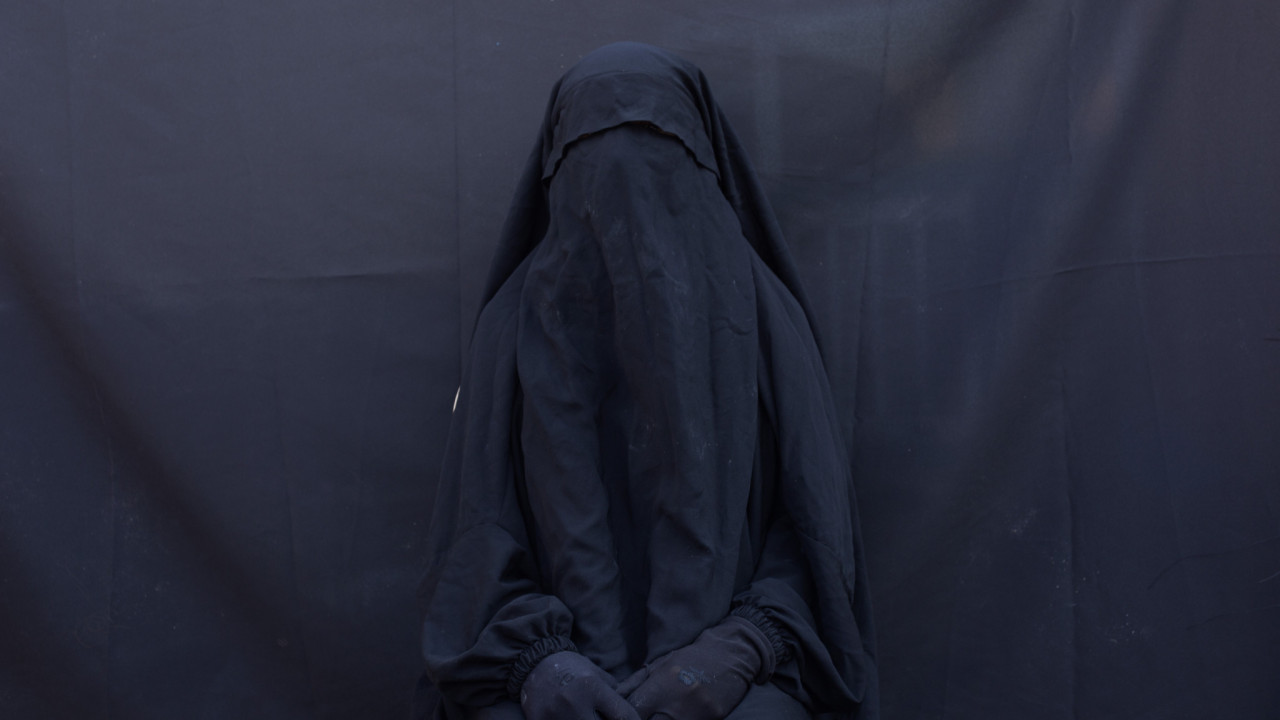 Σονιά Μεζρί: Η πρώτη Γαλλίδα, μέλος του ΙΚ, που θα δικαστεί για γενοκτονία