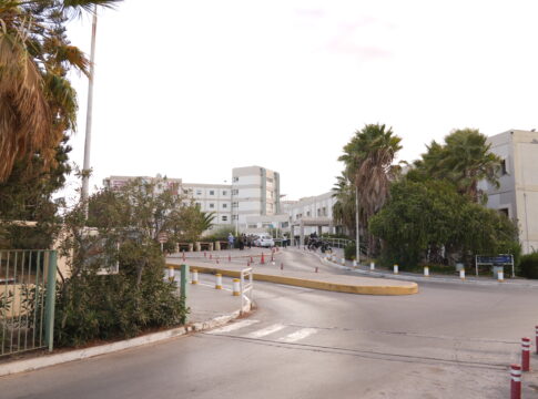 «Στο “κόκκινο” η λειτουργία του φαρμακείου στο ΠΑΓΝΗ»