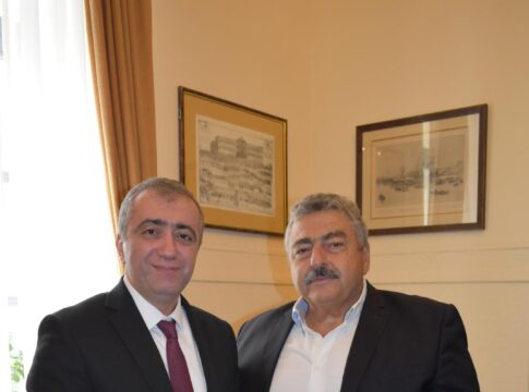 Στον Αντιπεριφερειάρχη Χανίων ο Πρέσβης του Αζερμπαϊτζάν Αrif Mammadov