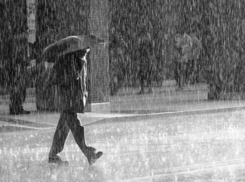 Συνεχίζεται η κακοκαιρία – Καταιγίδες στη δυτική Κρήτη