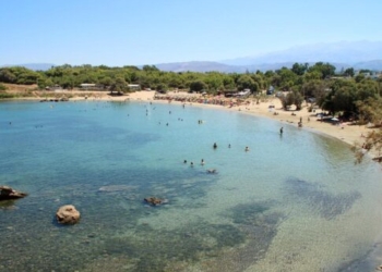 Τελευταίο μπάνιο για έναν άντρα σε παραλία των Χανίων