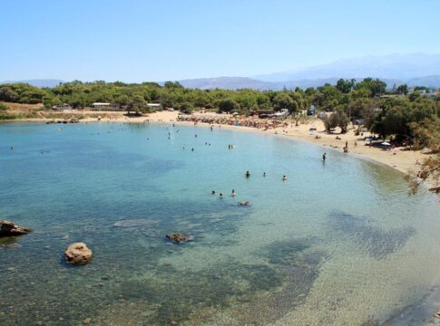 Τελευταίο μπάνιο για έναν άντρα σε παραλία των Χανίων