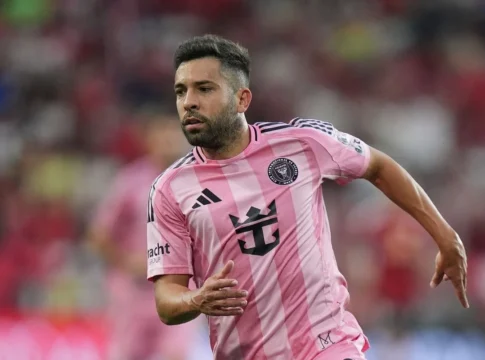 Τέλος εποχής: Ο Ζόρντι Άλμπα ανακοίνωσε την απόσυρσή του από τα γήπεδα