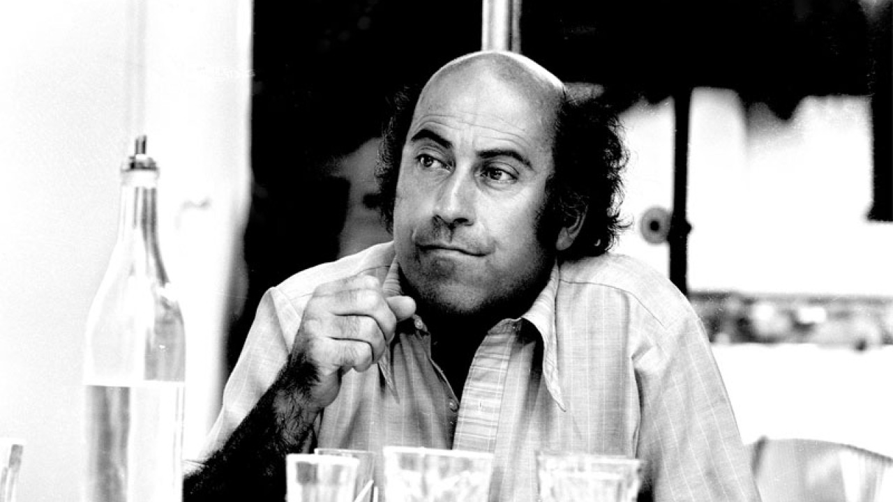 Θανάσης Βέγγος: 22χρονος σε παράσταση στη Μακρόνησο