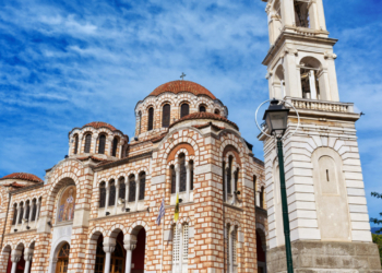Θεία Λειτουργία στη νοηματική, για πρώτη φορά σε ελληνική εκκλησία 