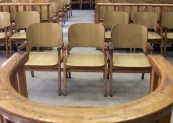 Θεσσαλονίκη: Ελεύθερος με περιοριστικούς όρους o πρώην δήμαρχος Βουκουρεστίου