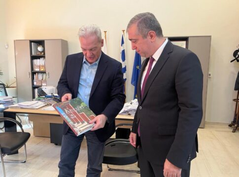 Τι συζήτησαν Αλέξης Καλοκαιρινός και Πρέσβης του Αζερμπαϊτζάν