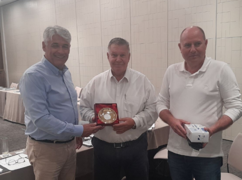 Τί συζήτησαν οι ξενοδόχοι της Κρήτης με τον γγ του ΕΟΤ