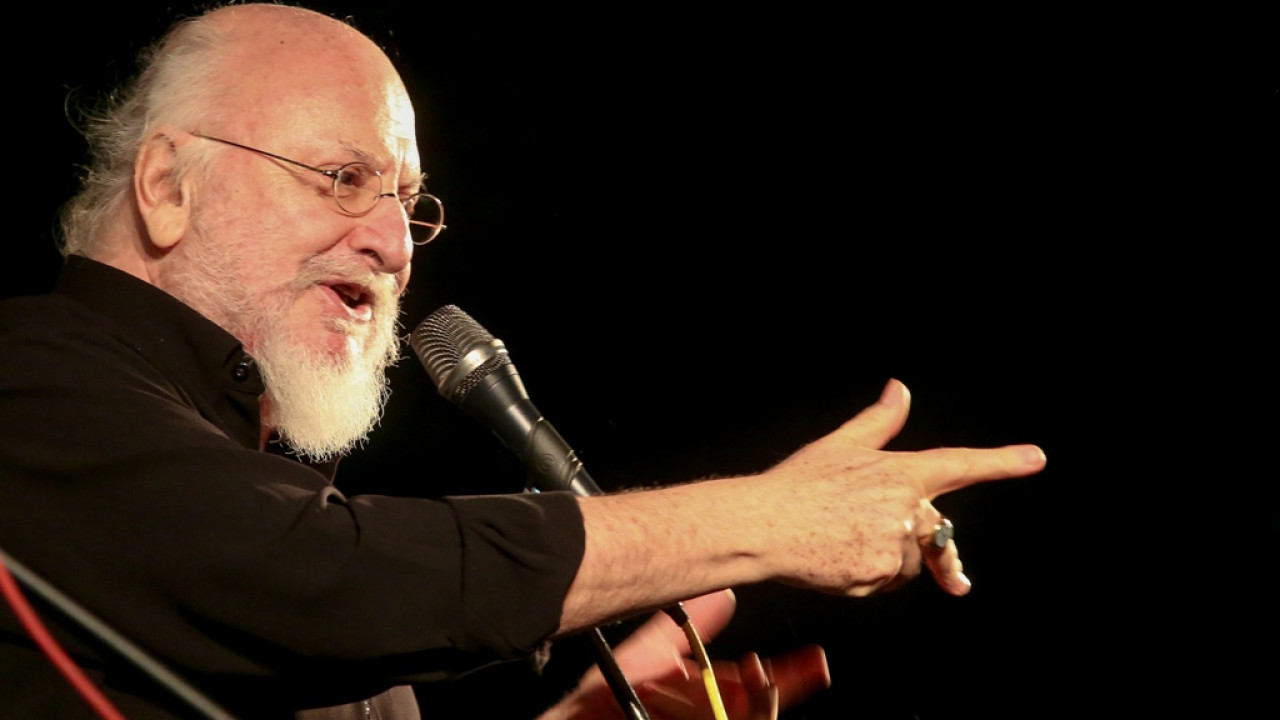 Το «αντίο» επώνυμων και ανώνυμων στον Διονύση Σαββόπουλο μέσα από τις αναρτήσεις τους