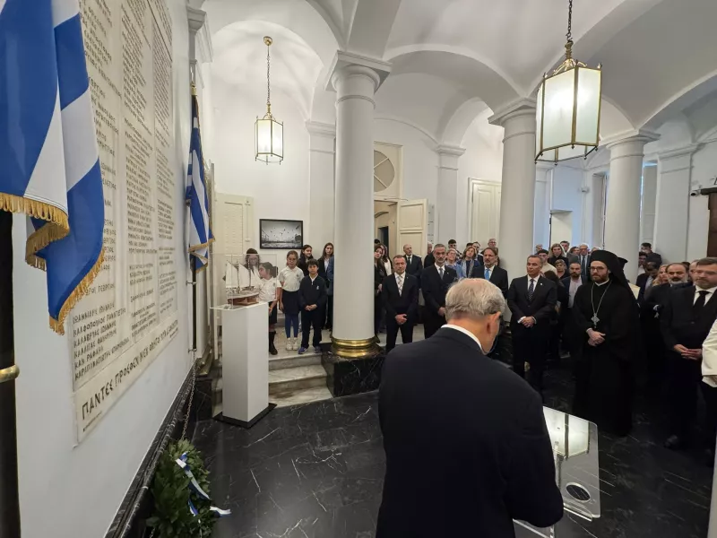 Το Γενικό Προξενείο της Ελλάδας τίμησε τους πεσόντες Κωνσταντινουπολίτες στον Β’ ΠΠ