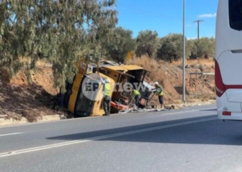 Τούμπαρε γερανός στον ΒΟΑΚ