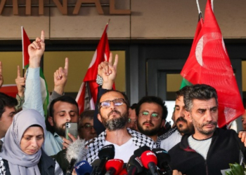 Τουρκία: Καταθέτουν οι συμμετέχοντες στον στολίσκο Sumud