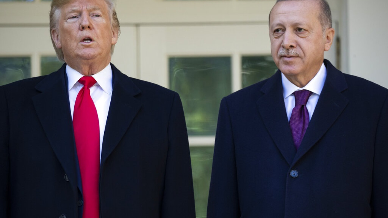 Τουρκικά ΜΜΕ: «Ο Τραμπ δεν δίνει F-16 και F-35 μέχρι η Τουρκία να σταματήσει τις αγορές ρωσικής ενέργειας»