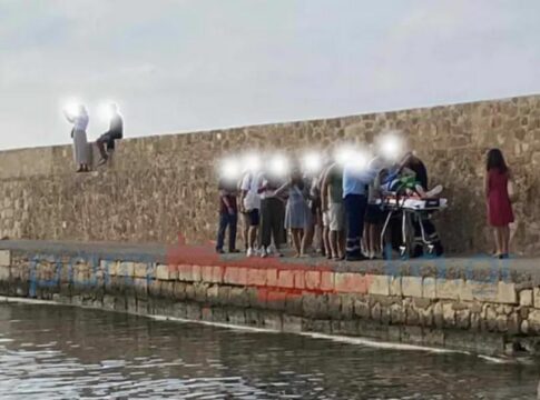 Τραυματίστηκε στο Ενετικό Λιμάνι προσπαθώντας να… τραβήξει φωτογραφία – Εικόνες