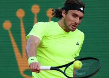 Τσιτσιπάς: Το απόγευμα της Τρίτης κάνει πρεμιέρα στην Βιέννη κόντρα στον Μουζέτι