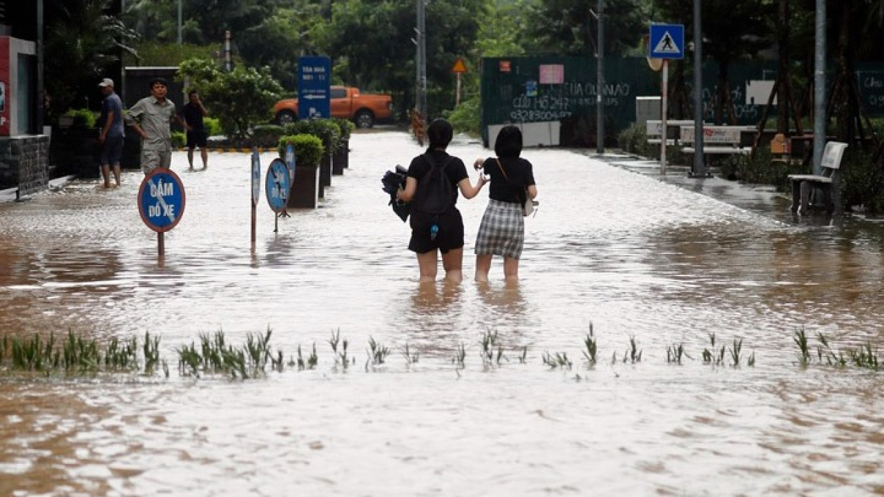 Βιετνάμ: Τουλάχιστον 9 νεκροί από τις μεγάλες πλημμύρες