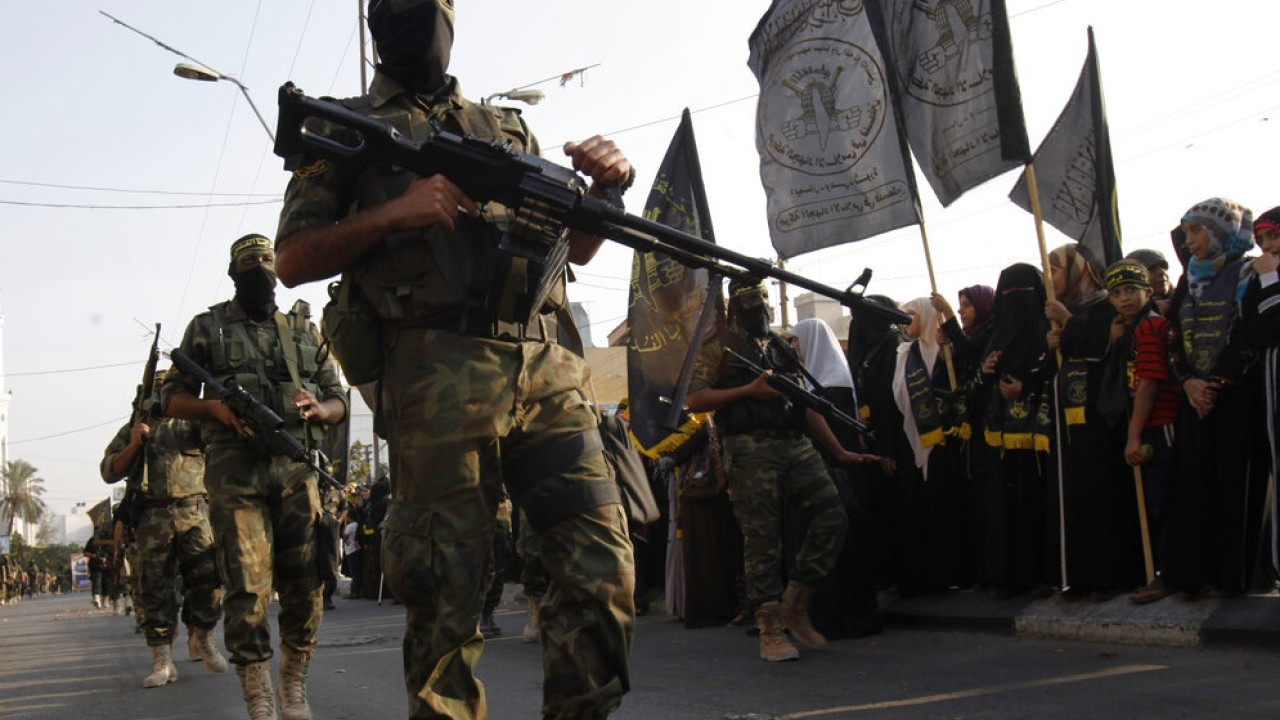 Βρετανός ειδικός εξηγεί πώς θα μπορούσε να αφοπλιστεί η Χαμάς