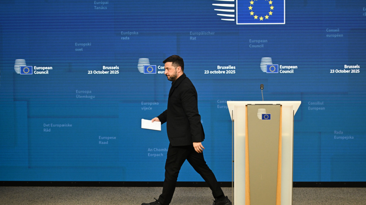 Ζελένσκι: Χρήση των παγωμένων ρωσικών περιουσιακών στοιχειων και για την αμυντική παραγωγή