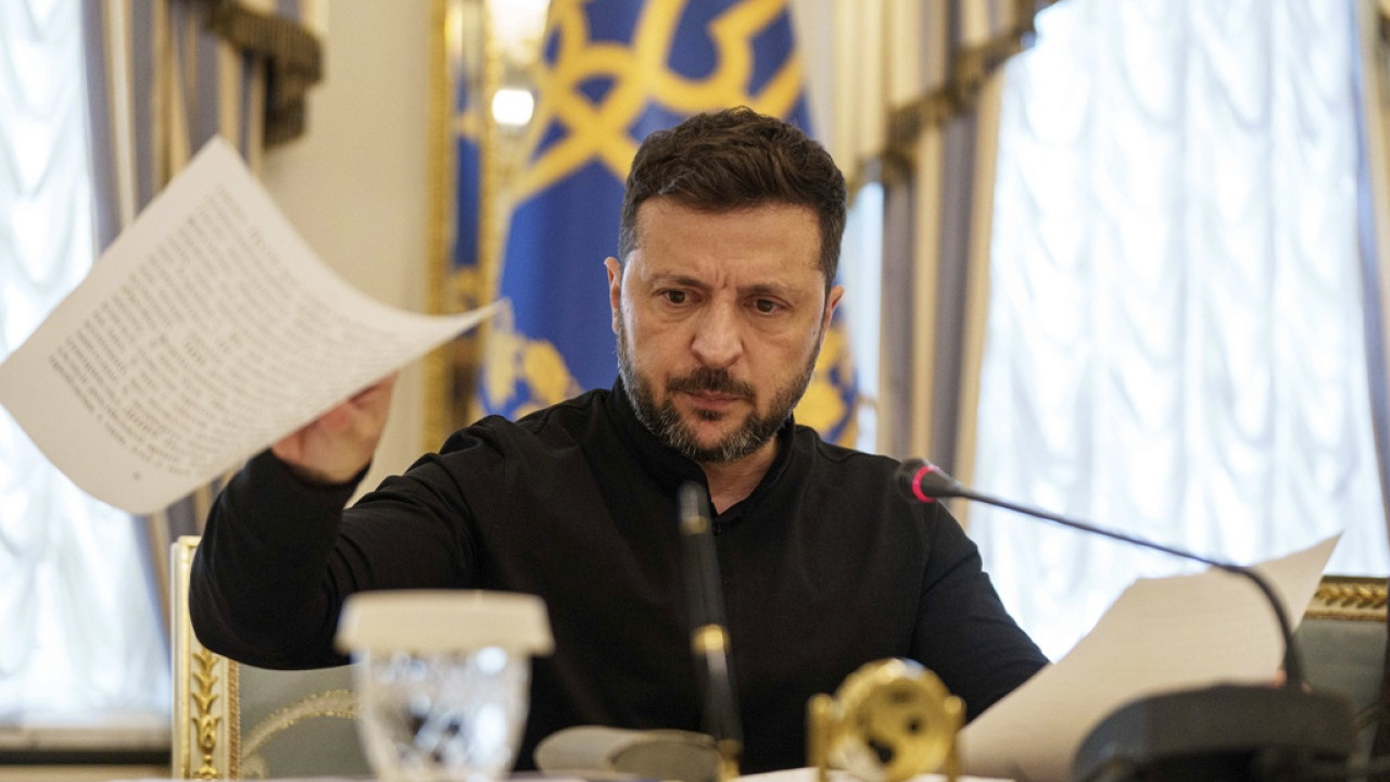 Ζελένσκι: Διόρισε νέο επικεφαλής στην Οδησσό