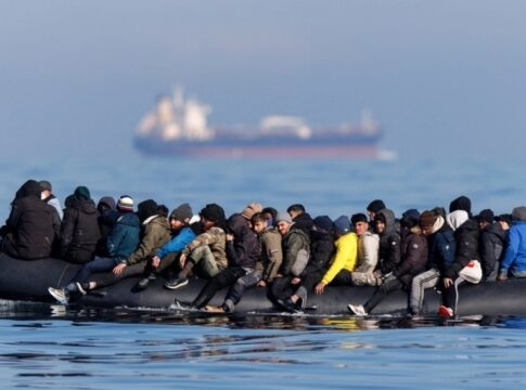 Από 5.050 σε 17.650: «Εκτοξεύτηκαν» οι αφίξεις μεταναστών στην Κρήτη