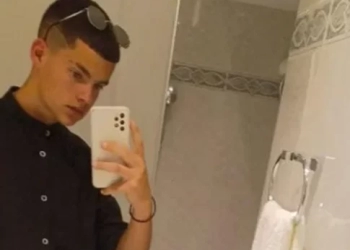 Απογειώθηκε από τη Ρόδο το C-130 με τη σορό του 19χρονου Ραφαήλ