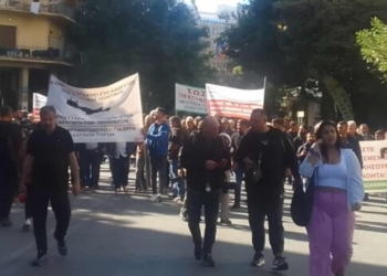 «Απόβαση» αγροτών και κτηνοτρόφων στην Αθήνα – Έντονη η παρουσία Κρητικών