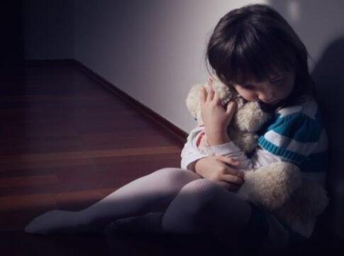 Χανιά: Κακοποιούσε σεξουαλικά την 3χρονη κόρη του – Καταδικάστηκε 53χρονος