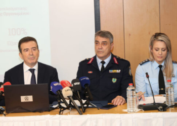 Χρυσοχοΐδης από Ηράκλειο: «Θα ξεριζώσουμε το κακό» – Όλα τα μέτρα για την οπλοκατοχή και τις μπαλωθιές