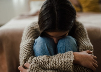 Ένα στα 7 παιδιά και εφήβους στην Ευρώπη ζει με ψυχική διαταραχή - Τι δείχνει νέα έκθεση του ΠΟΥ