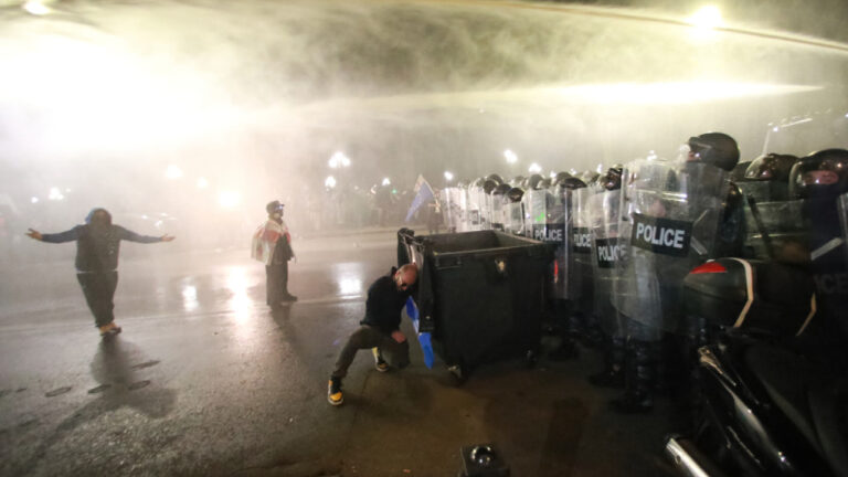 Γεωργία: Κατηγορίες εναντίον του πρώην πρωθυπουργού για «βίαιη καταστολή διαδηλώσεων»