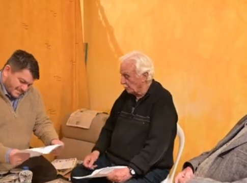 Ίδρυση του ΟΦΗ: Δείτε ολόκληρη την συνέντευξη των αδελφών Καρούσου στην «Κερκίδα» της Τηλεόρασης CRETA