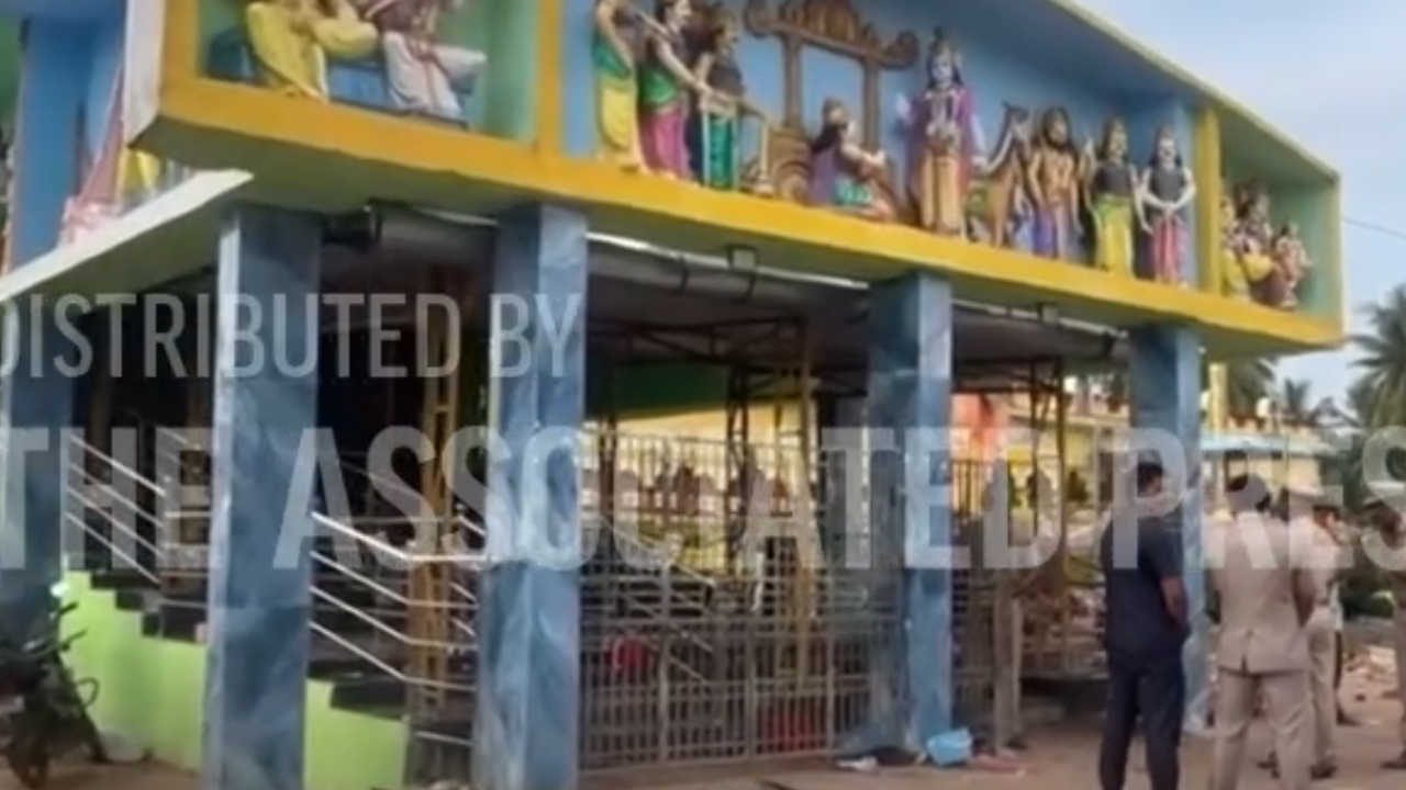 Ινδία: Εννέα νεκροί και δεκάδες τραυματίες σε συνωστισμό σε ινδουιστικό ναό