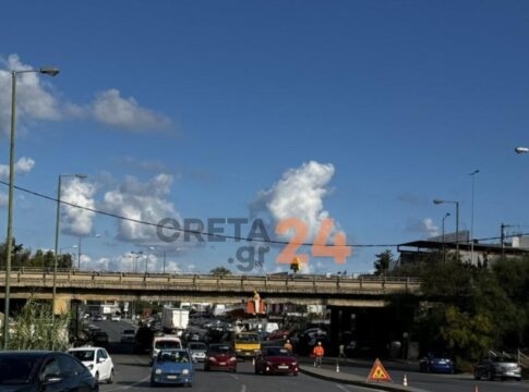 Ηράκλειο: Προσωρινά… μπαλώματα στην «πληγωμένη» γέφυρα της Λεωφόρου Καζαντζίδη πριν την μεγάλη εργολαβία – Δείτε φωτογραφίες