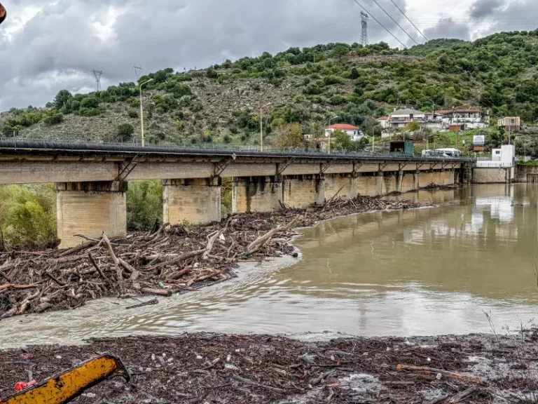 Υπερχείλιση του ποταμού Καλαμά στη Θεσπρωτία